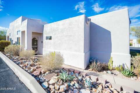 7402 E HUM Road, Carefree, AZ 85377