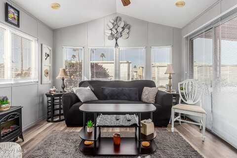 111 S Greenfield Road, Mesa, AZ 85206