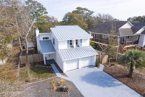 110 NE 29th Street, Oak Island, NC 28465