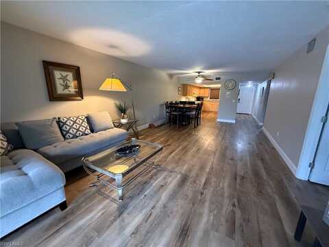 10022 Oxfordshire, FORT MYERS, FL 33908