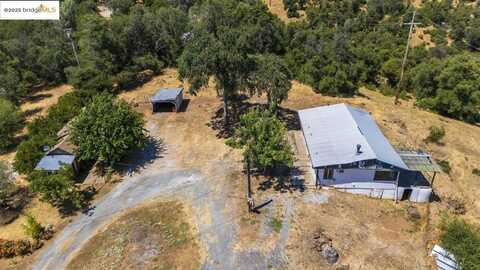 11042 Campo Seco Rd., Jamestown, CA 95327