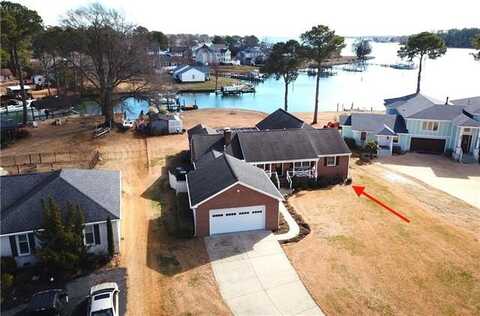 109 Chismans Point Road, Seaford, VA 23696