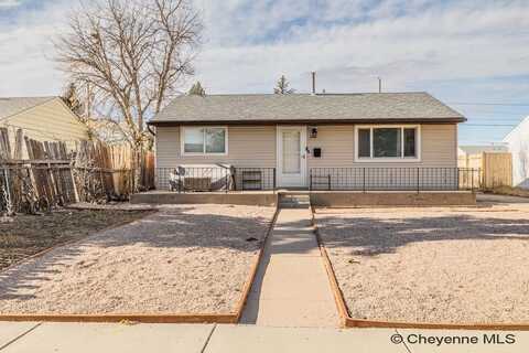 322 HYNDS AVE, Cheyenne, WY 82007