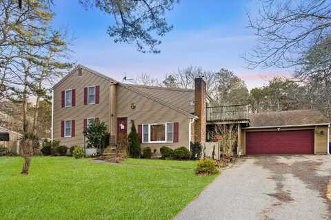 20 Tara Terrace, Bourne, MA 02532