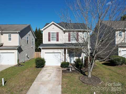 10302 Hugue Way, Charlotte, NC 28214