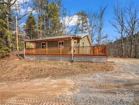 208 Pansy Place, Waynesville, NC 28785