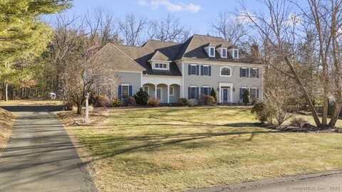 5 Whitney Lane, Simsbury, CT 06092