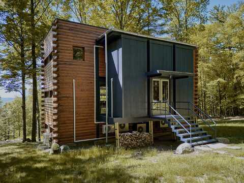 39 Hornbeck Lane, New York, NY 12404