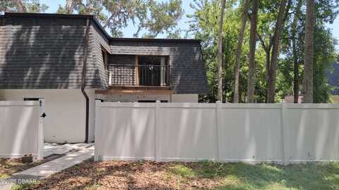81 Springwood Square, Port Orange, FL 32129