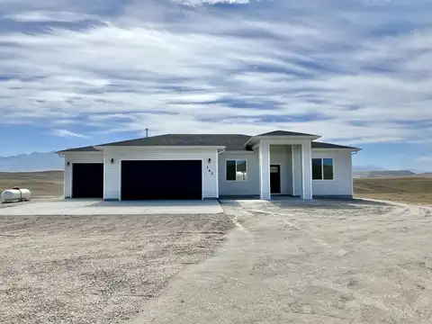 4451 York Boulevard, Elko, NV 89801