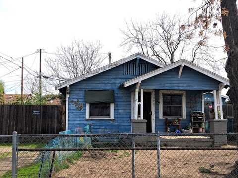 731 Boyd Avenue S, Fresno, CA 93702