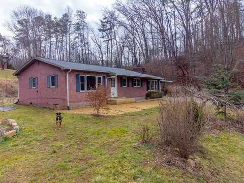 195 Lee Street, Sylva, NC 28779