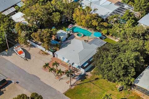 64 Snapper Avenue, Key Largo, FL 33037