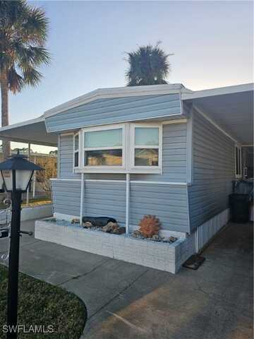 126 Concord Walk, Fort Myers, FL 33908