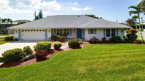 4883 Royal Palm Drive, Estero, FL 33928