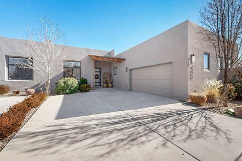 3000 CALLE OBISPO NW, Albuquerque, NM 87107