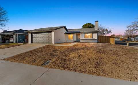 1041 Landsford Street, Lancaster, CA 93535