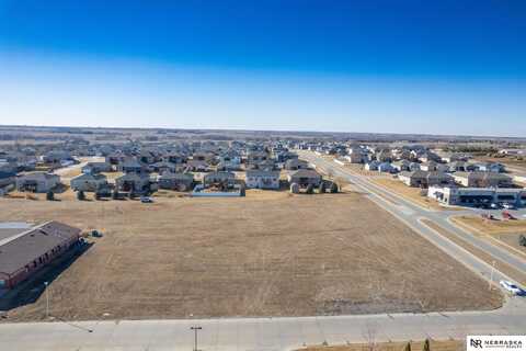 Lot 3 Woodland Plaza, Hickman, NE 68372