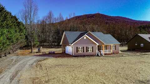 119 Victor Rd, Cosby, TN 37722