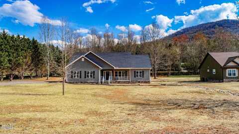119 Victor Rd, Cosby, TN 37722