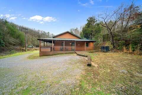 1999 E Mountain View Way, Sevierville, TN 37862