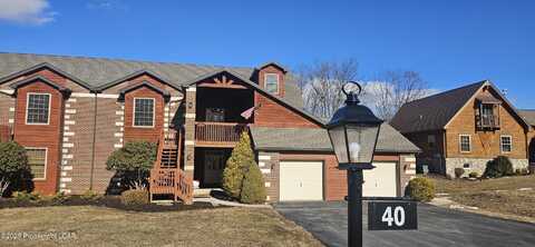 40 Sugarloaf Unit 1604 Lane, Hazleton, PA 18202