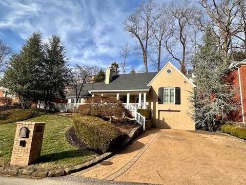 2010 Military Road, Huntington, WV 25701