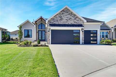 22011 W 94th Street, Lenexa, KS 66220