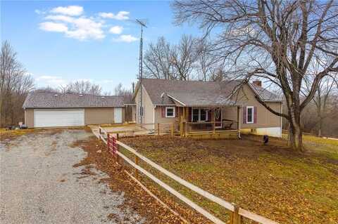 14 SW 325th Road, Warrensburg, MO 64093