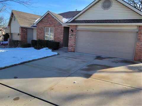 709 NE 75th Terrace, Gladstone, MO 64118