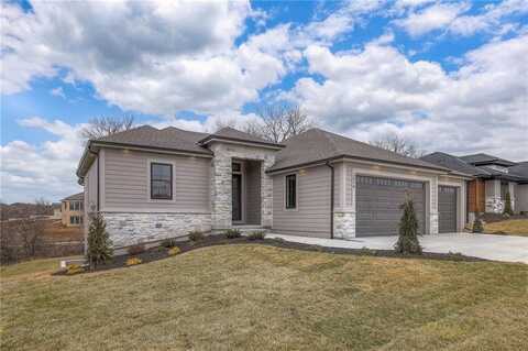 1014 Wilds Parkway, Greenwood, MO 64034