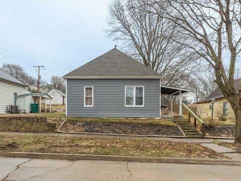 2803 S 24th Street, Saint Joseph, MO 64503