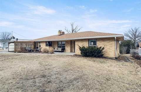 802 W Welsh Street, Williamsburg, IA 52361