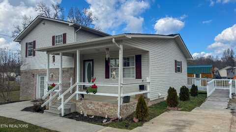 724 W Third Ave, Oneida, TN 37841