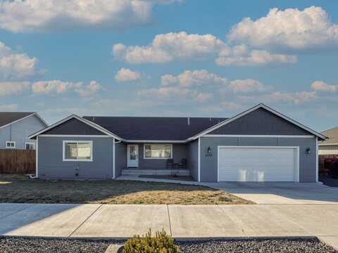 5070 Glenwood Drive, Klamath Falls, OR 97603