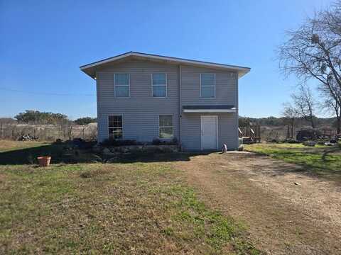 477 Bandera Dr, Bandera, TX 78003