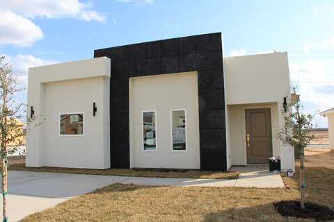 1611 Tutor Dr., LAREDO, TX 78046