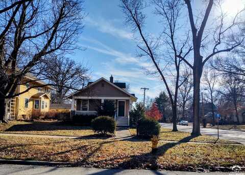 5 Winona Avenue, Lawrence, KS 66046