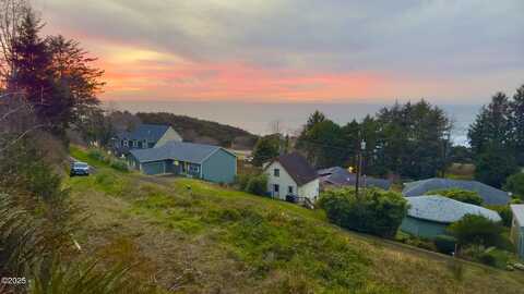 TL 2500 Overlook, Yachats, OR 97498