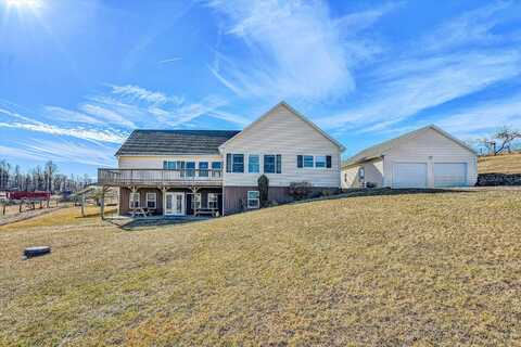 9170 Reed RD, Bent Mountain, VA 24059