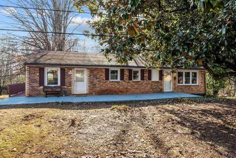 2435 Galts Mill Road, Madison Heights, VA 24572