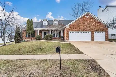 500 Ascot Manor Court, Fenton, MO 63026