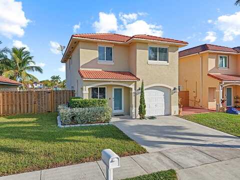 8957 SW 214th St, Cutler Bay, FL 33189