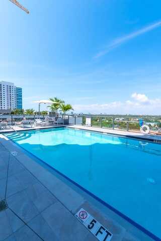 239 SW 9th St, Miami, FL 33130