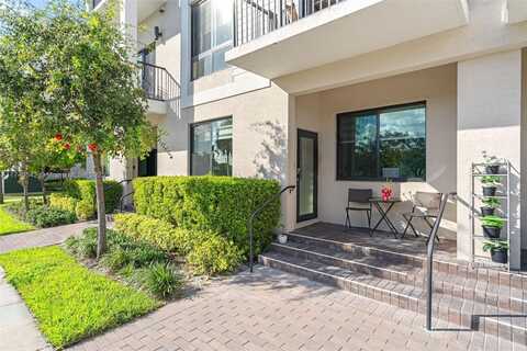 8301 NW 41st St, Doral, FL 33166