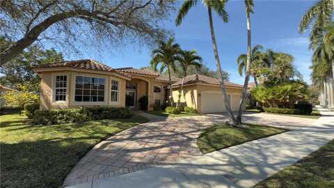 2531 Eagle Run Dr, Weston, FL 33327