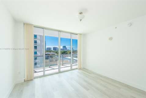 79 SW 12th St, Miami, FL 33130