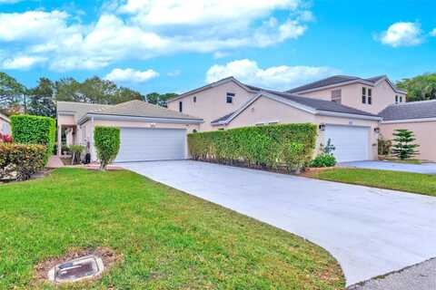 1009 Island Manor Dr, Green Acres, FL 33413