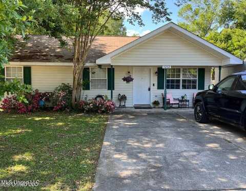 1212 7th Street, Long Beach, MS 39560