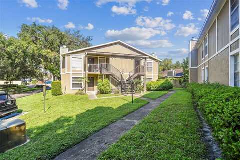 4208 WINDING MOSS TRAIL, TAMPA, FL 33613